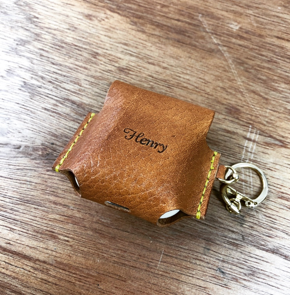 Airpods Case with key chain 耳機套連匙扣